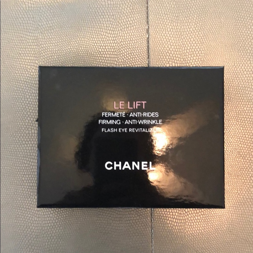 Chanel Le Lift Flash Eye Revitalizer